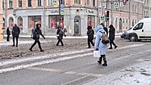 Зимние опасности: 10 петербуржцев пострадали на гололедице