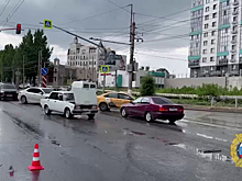 В Волгограде 18-летний водитель проехал на красный и сбил насмерть пенсионерку