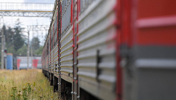 Охранник поезда Москва – Казань запер проводницу из-за недостачи ложки