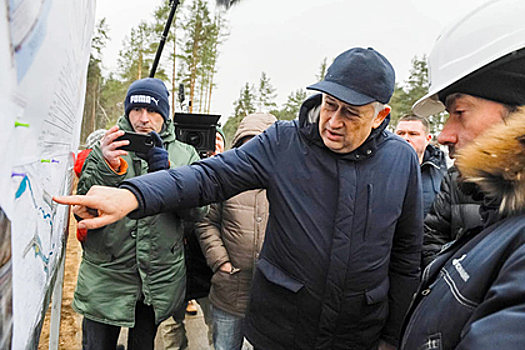 Глава Ленобласти посетил строительство комплекса по переработке газа в Усть-Луге