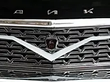 ГАЗ через суд пытается зарегистрировать символ лимузина «Чайка»