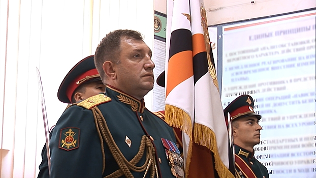 Новому командиру армейского корпуса Балтфлота передали штандарт