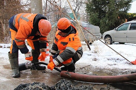 В Казани устраняют последствия аварии вблизи ЖК "Аквамарин"