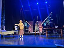 Оренбургских зрителей ждет премьера спектакля «Барабанщица»