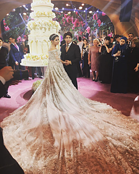 Дочь олигарха вышла замуж в платье за 40 млн рублей