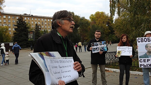 Саратовский активист: Присутствием на пикете мы вырываем себя из дряни феодализма