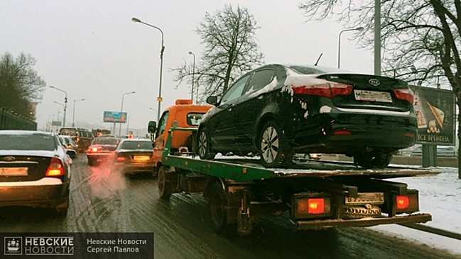 Более 30 человек эвакуированы из-за пожара в жилом доме в Екатеринбурге