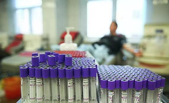 Под Мурманском перевернулась машина, перевозившая анализы на коронавирус