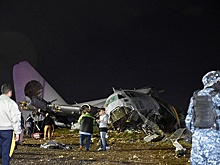 В Боливии самолет ВВС Hercules разбился на шоссе, место ЧП сняли на фото