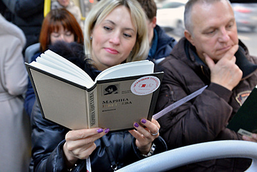 «Читающие» автобусы в Подмосковье перевезли почти 6 млн пассажиров
