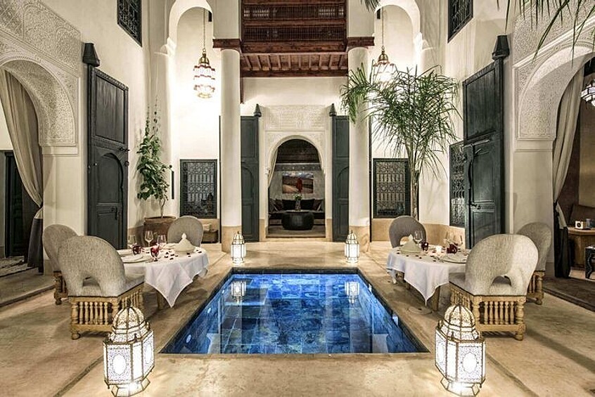 Номер Grand Riad, отель Mansour, Марракеш. Одна ночь в королевских покоях обойдется в 43 тысячи долларов (3,1 млн рублей).