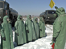 Военнослужащие полка РХБ защиты ЦВО отработали прикрытие аэрозолями эвакуацию боевой техники под Самарой