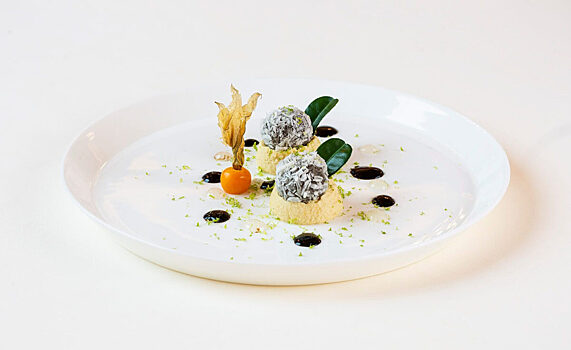 Диета для долголетия и рецепт полезного хумуса из лайма от Palace Merano, Италия