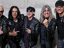 Отмена группой Scorpions концертов в США из-за болезни солиста не повлияет на тур в РФ