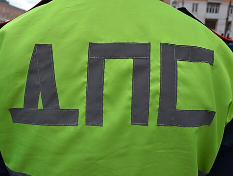 В Тверской области водитель въехал в столб, потому что перепутал педали