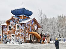 С начала зимы в усадьбе Деда Мороза провели 40 тысяч новых программ
