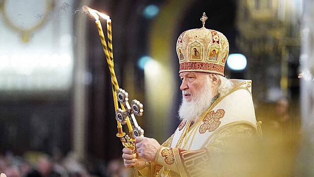Патриарх Московский и всея Руси Кирилл начал рождественскую литургию в храме Христа Спасителя