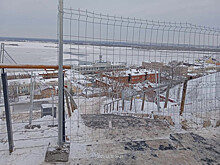 Лестницу около набережной Федоровского закрыли на ремонт