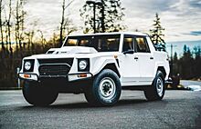 На торги выставлен редкий внедорожник Lamborghini LM002