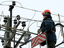 Аварийные бригады работают после шторма в Вологде
