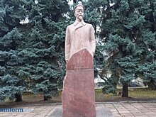 Перенос памятника Дзержинскому в Пензе затормозился из-за земли