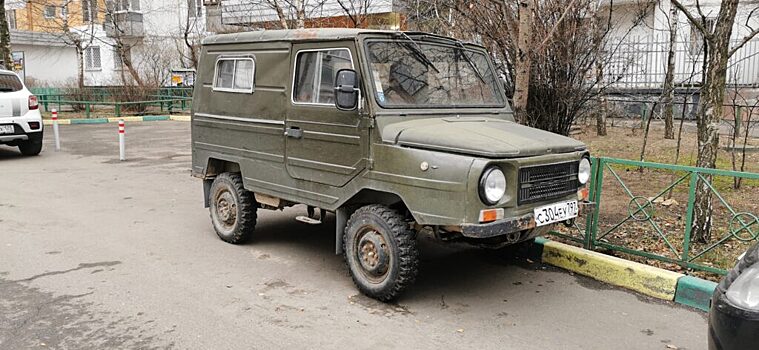 Toyota Camry 1992 года возглавила 8 самых надежных автомобилей в мире в 2022 году