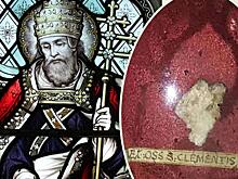 Мощи папы Римского нашли в мусорке