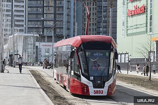 Пермские власти отдают трамваи московскому холдингу