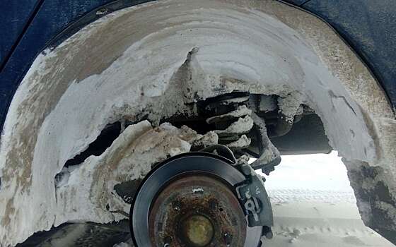 Зачем смазывать подкрылки зимой