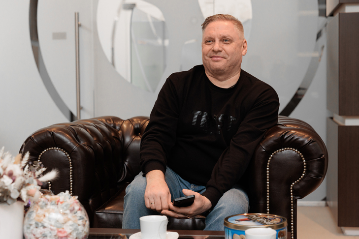 Уроженец Новосибирска выиграл суперприз в лотерею «Проще, чем дважды два»