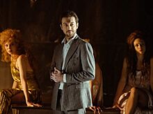 Зимние сказки из детства. Артисты театров советуют интересные книги