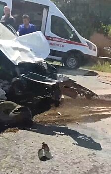 В Завьяловском районе водитель «Хендая» выехал на встречку и столкнулся с автомобилем «ГАЗон»