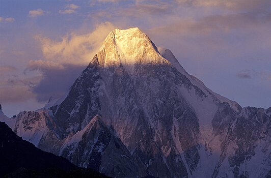 Российский альпинист погиб при восхождении на пик Гашербрум IV в Пакистане