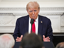 100 процентов устрашения: Трамп пригрозил России и её торговым партнерам громадными пошлинами