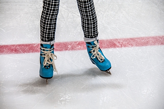 В Новосибирске не смогли открыть вовремя катки