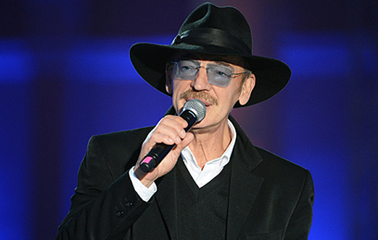 Михаил Боярский признался, что песня "Спасибо за сына и за дочь" ему не понравилась: "Я едва не заснул"