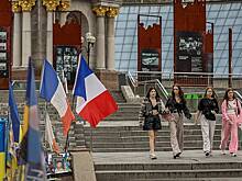 Украинок потребовали выгнать из Франции