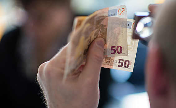 Руссо туристо, берегись в Прибалтике поддельных евро
