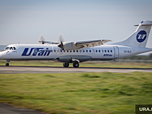 Самолет UTair не смог взлететь из-за проблем с шасси