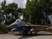 Командование ВСУ опубликовало и вскоре удалило фото F-16