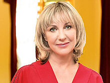 Елена Яковлева: «Ефремов подозвал меня и шепнул на ухо такое, что я обомлела»