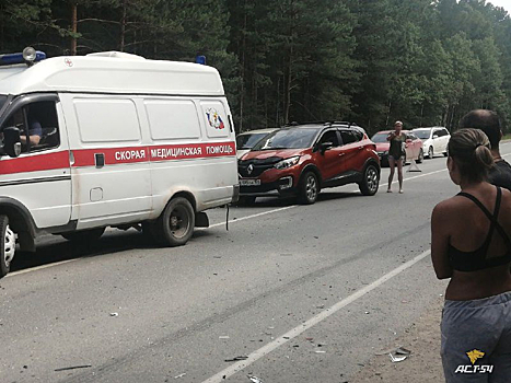 Пятилетний ребенок и бабушка пострадали в ДТП под Новосибирском