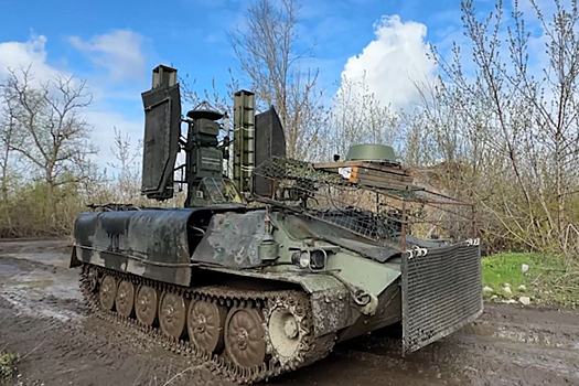 Воздушное прикрытие боевых позиций организовали зенитчики группировки войск «Центр» на Красноармейском направлении