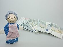 Проще и быстрее: как с октября изменится порядок подтверждения пенсионного статуса