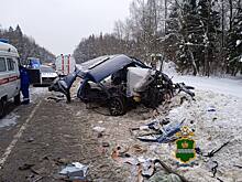 «Газель» разорвало в ДТП с грузовиком