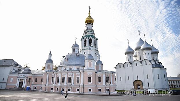 Колокольня и Софийский собор перешли на летний режим работы в Вологде