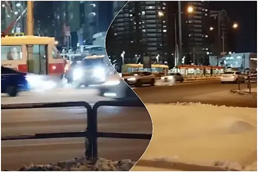 В Самаре около филиала Третьяковской галереи 17 февраля встали трамваи