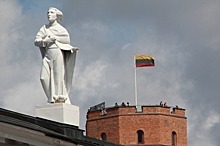 Спикер сейма Литвы выступил против превышения на 2% расходов на оборону