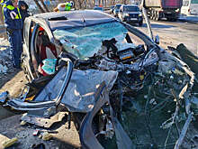 Mash: авто жестко столкнулось с автобусом в центре Находки