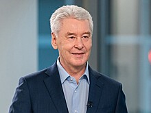 Собянин: Электронные услуги помогают работающим людям сэкономить не менее двух дней в год